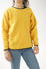 Yellow crewneck fleece M