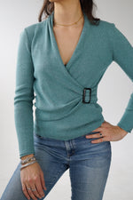 Alison Sheri haut manches longues tricot devant croisé en mélange de laine turquoise S-M