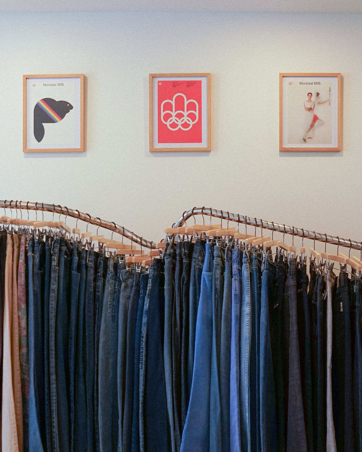 VINTAGE / THRIFT