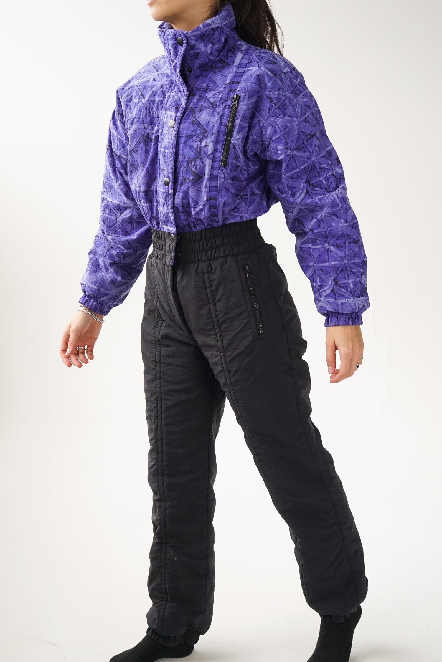 One piece Snuggler ski wear, blue and black snow suit pour femme taille 10 (S)