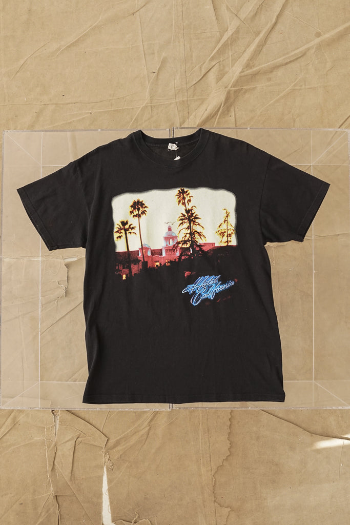 Hotel California Anvil t-shirt L