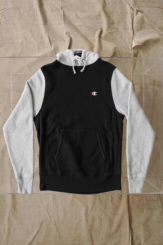 Champion reverse weave black and grey hoodie taille M