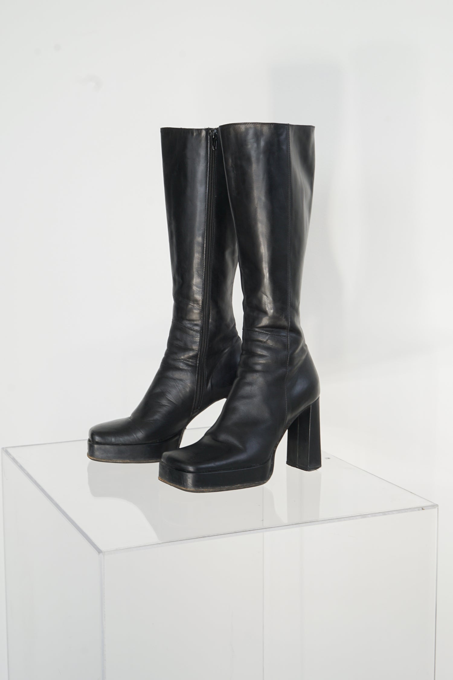 Botte talon carré noir en cuir taille 38 pour femme