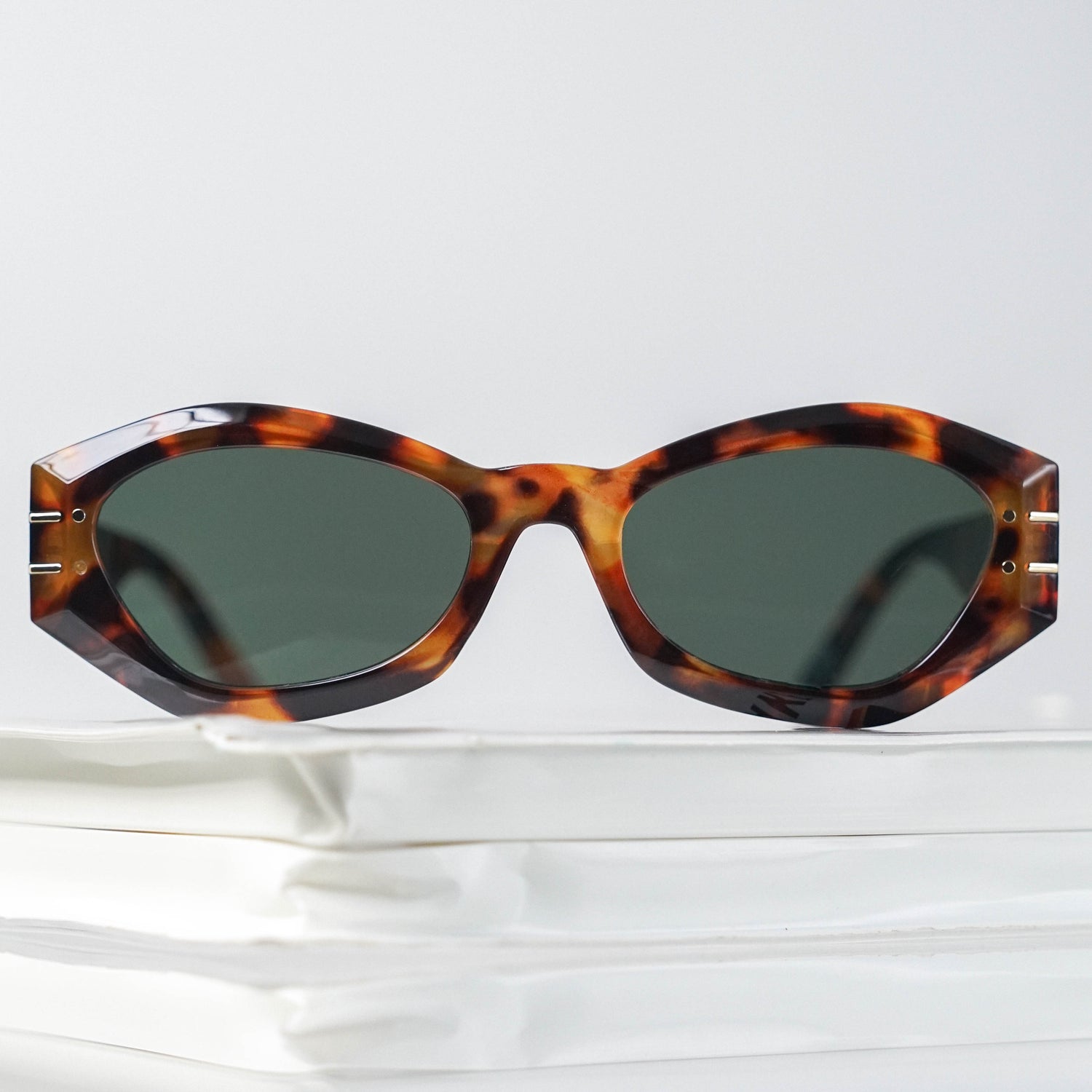 Sample 6772 - Recycled plastic sunglasses