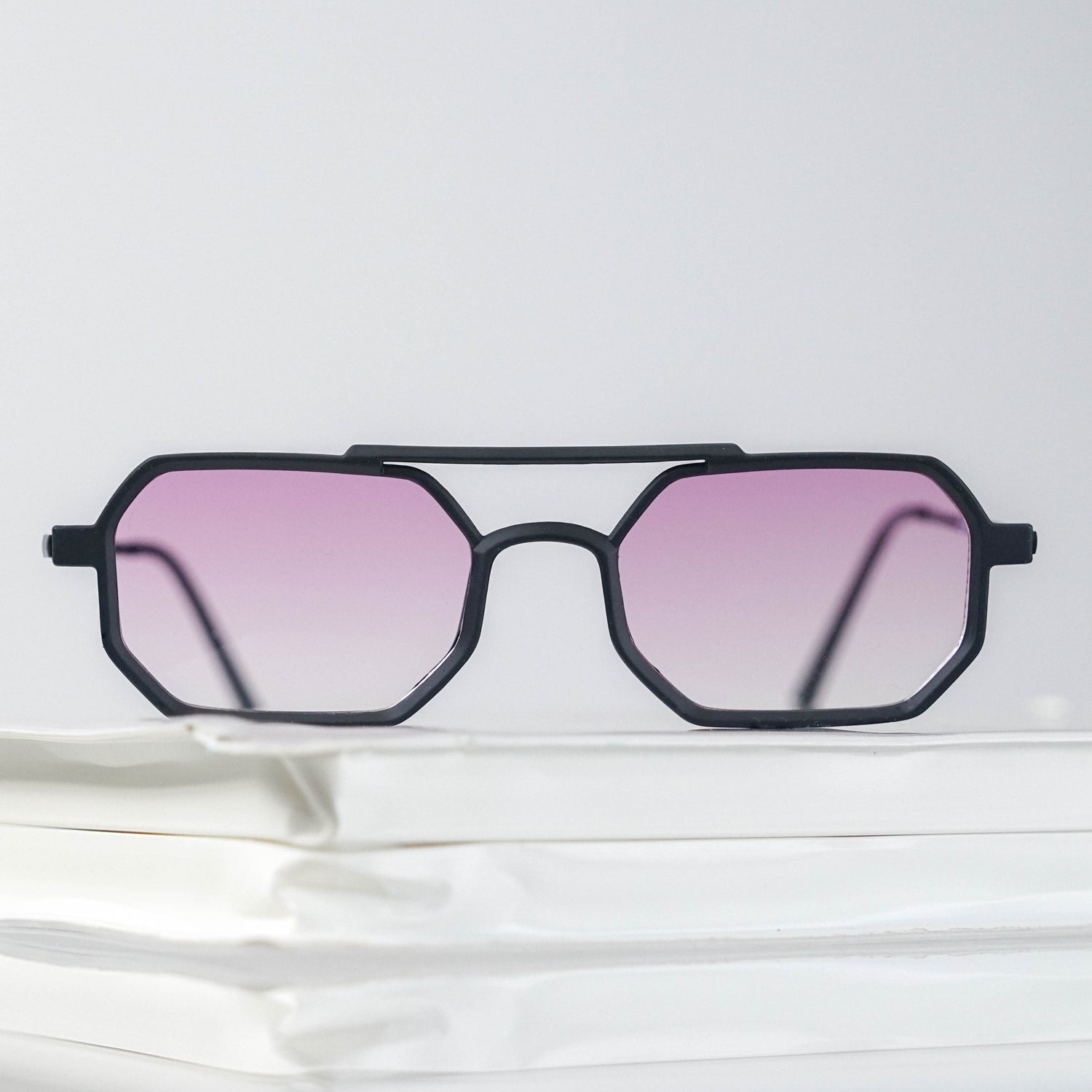 Sample 6826 - Recycled plastic sunglasses