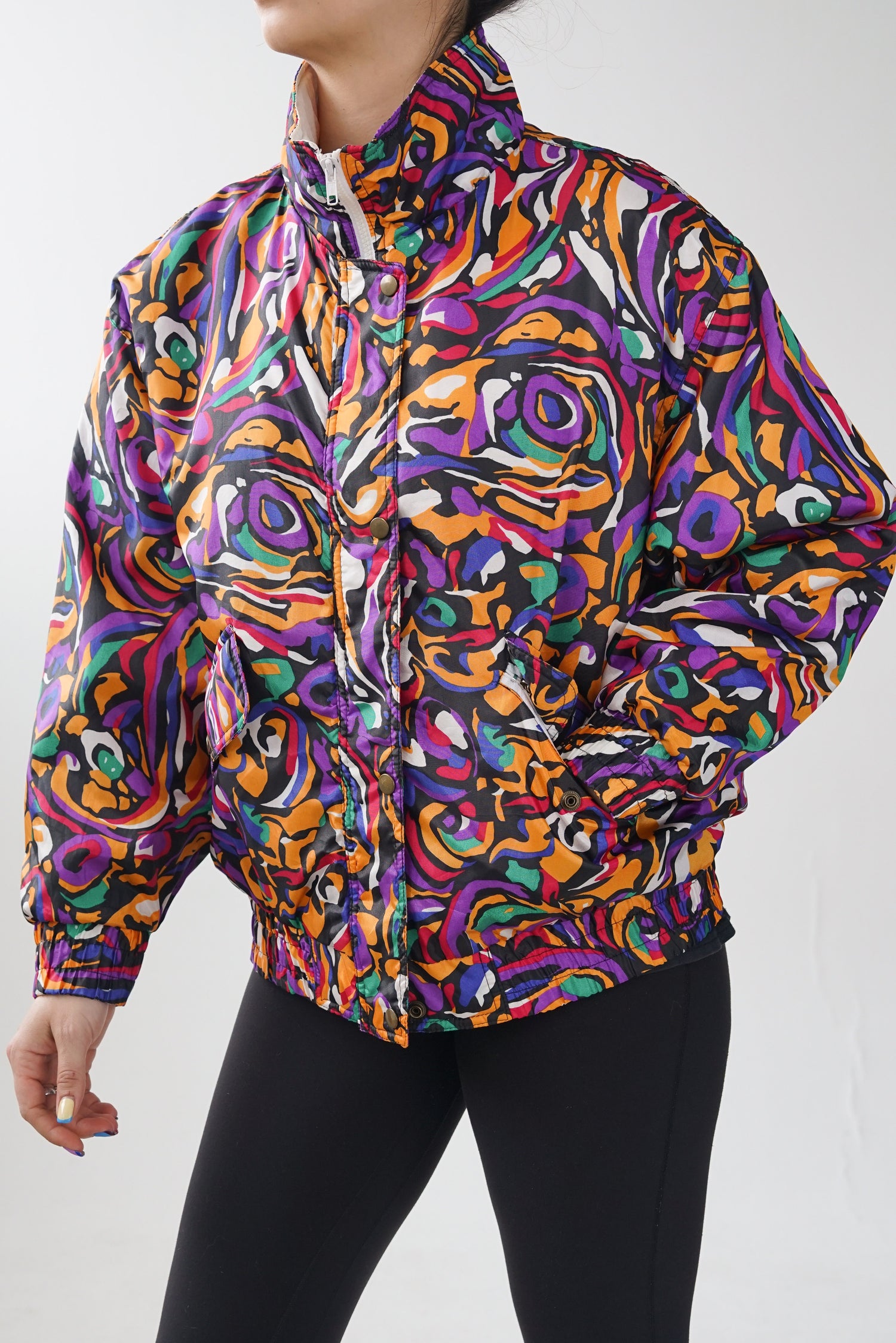 Retro 80s jacket with funky pattern, après ski fit pour femme taille M