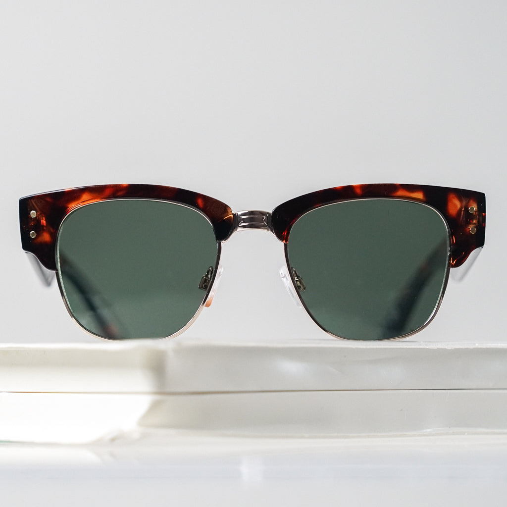 Ribotti Remake Catch Me unisex sunglasses - 90s retro style, tortoiseshell wayfarer slim frame, green tinted lenses