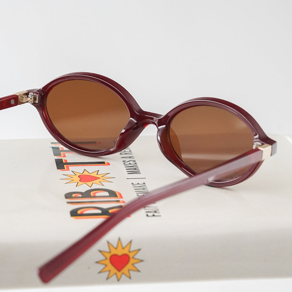 Ribotti Remake Charlie's Dylan unisex sunglasses – burgundy oval frame, brown tinted lenses, slim retro 90s shape 