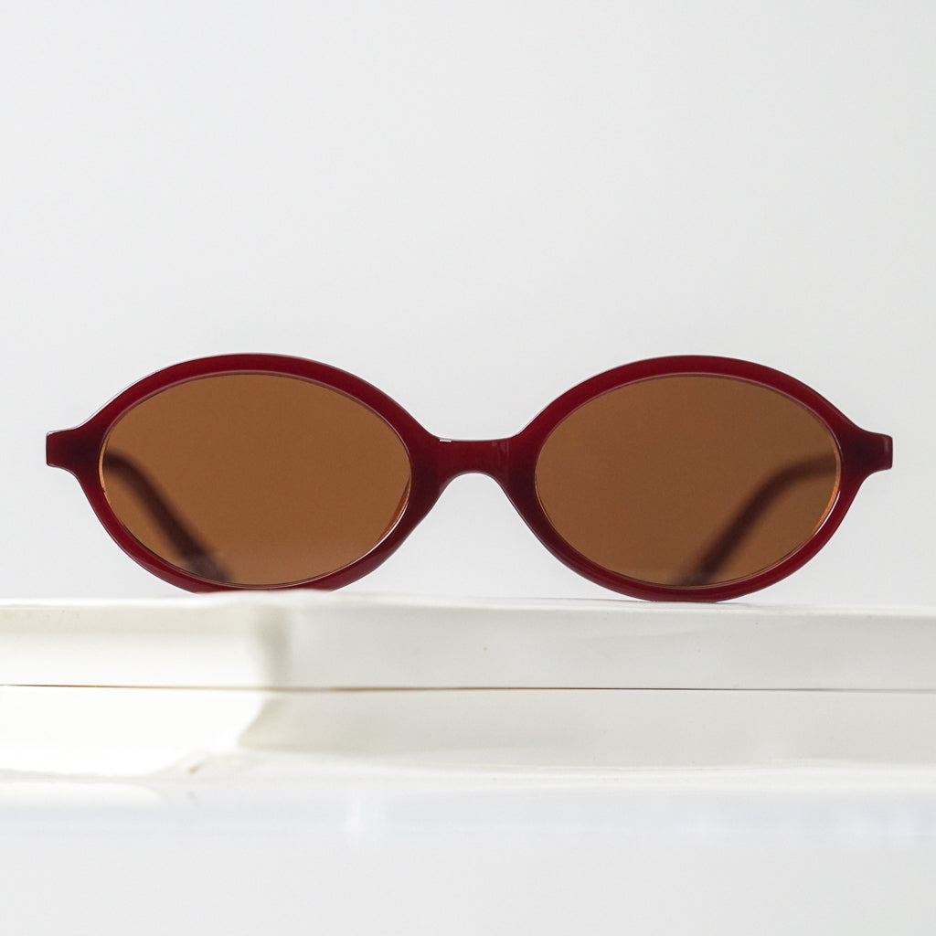 Ribotti Remake Charlie's Dylan unisex sunglasses – burgundy oval frame, brown tinted lenses, slim retro 90s shape 