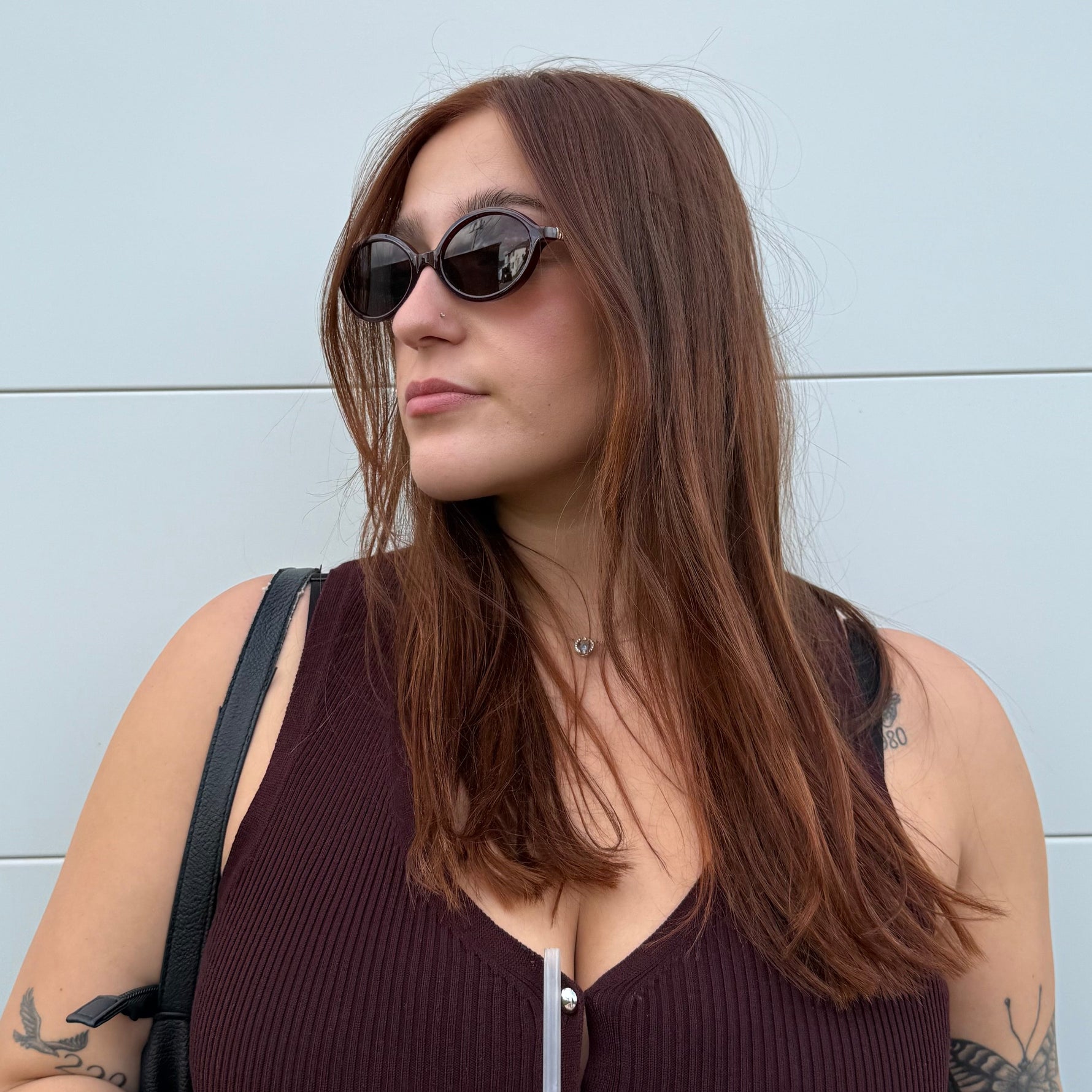 Ribotti Remake Charlie's Dylan unisex sunglasses – burgundy oval frame, brown tinted lenses, slim retro 90s shape 