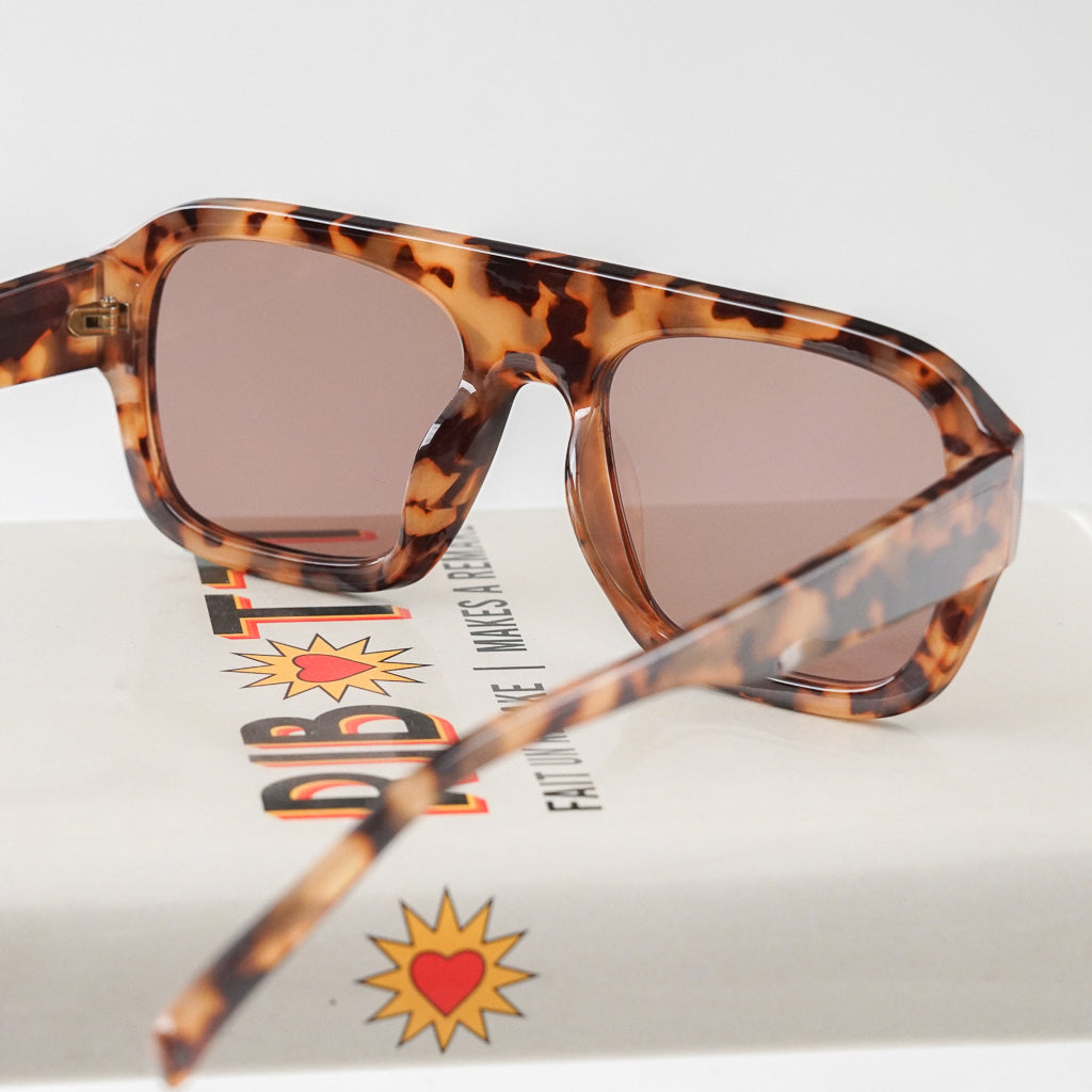 Ribotti Remake Club Angel unisex sunglasses - oversized aviator tortoiseshell frame, burgundy tinted lenses, retro 90s style 