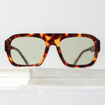 Ribotti Remake Club Tayler unisex sunglasses - oversized aviator tortoiseshell frame, green tinted lenses, retro 90s style 
