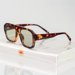 Ribotti Remake Club Tayler unisex sunglasses - oversized aviator tortoiseshell frame, green tinted lenses, retro 90s style 