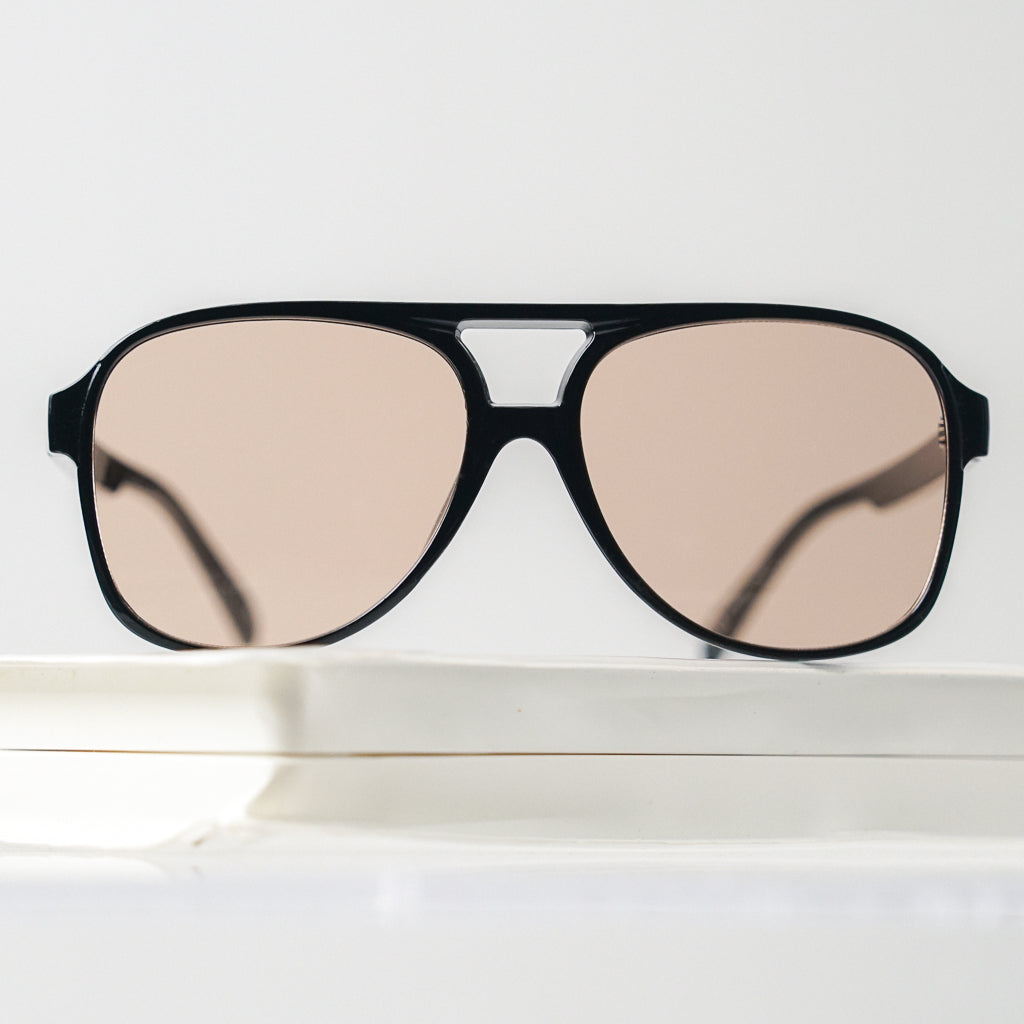 Ribotti Remake Puff Bubbles unisex sunglasses – black oversized aviator frame, brown tinted lenses, slim retro 90s/2000s style 