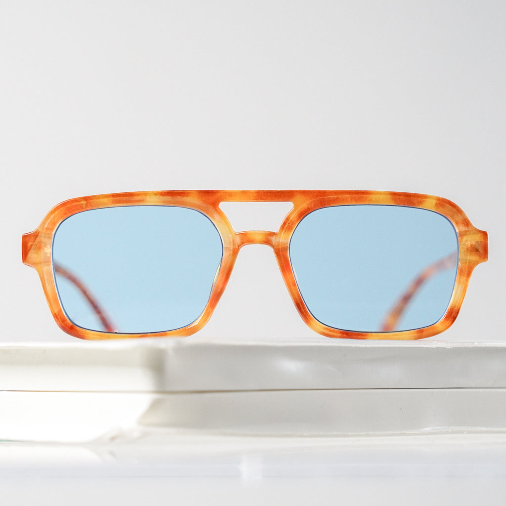 Ribotti Remake Pulp Butch unisex sunglasses - retro 90s style, aviator tortoiseshell frame, blue tinted lenses 