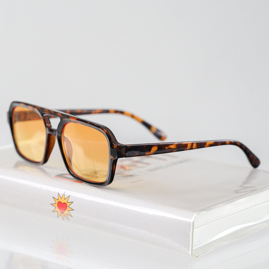 Ribotti Remake Pulp Pumpkin unisex sunglasses - retro 90s style, aviator tortoiseshell frame, orange tinted lenses 