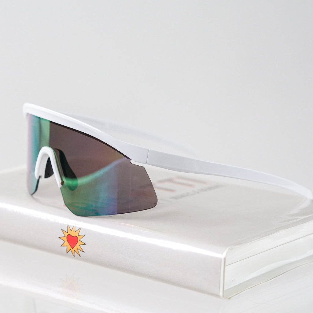 Ribotti Remake Racing Jacques unisex sunglasses – retro 90s sport style, white oversized frame, multicolor tinted mirror lenses 