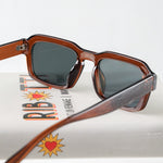 Ribotti Remake Seven Freeman unisex sunglasses - vintage 90s style, rectangular brown frame, blue tinted lenses 