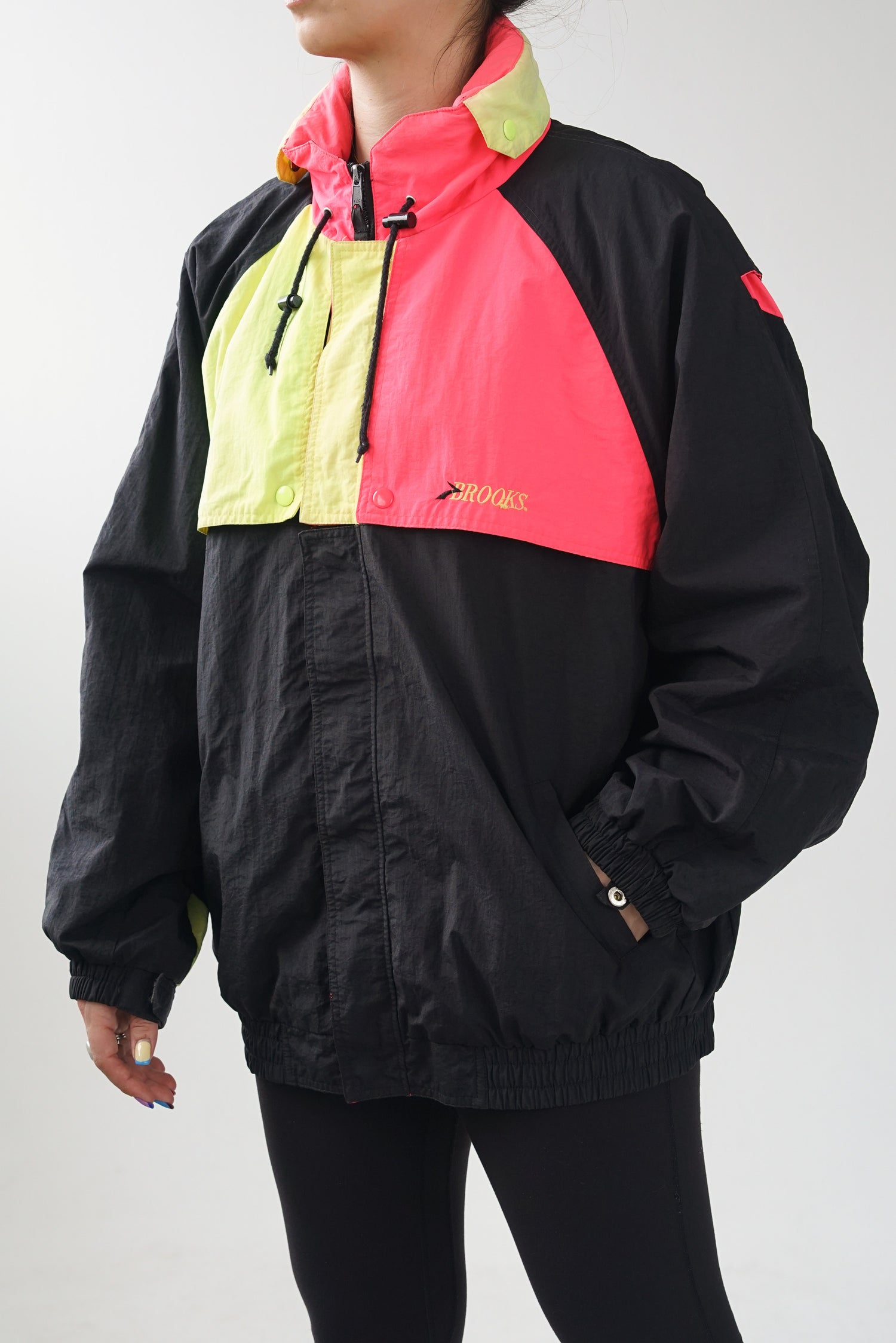 Hardshell imperméable vintage 80s windbreaker Brooks neon pink and yellow for men size L