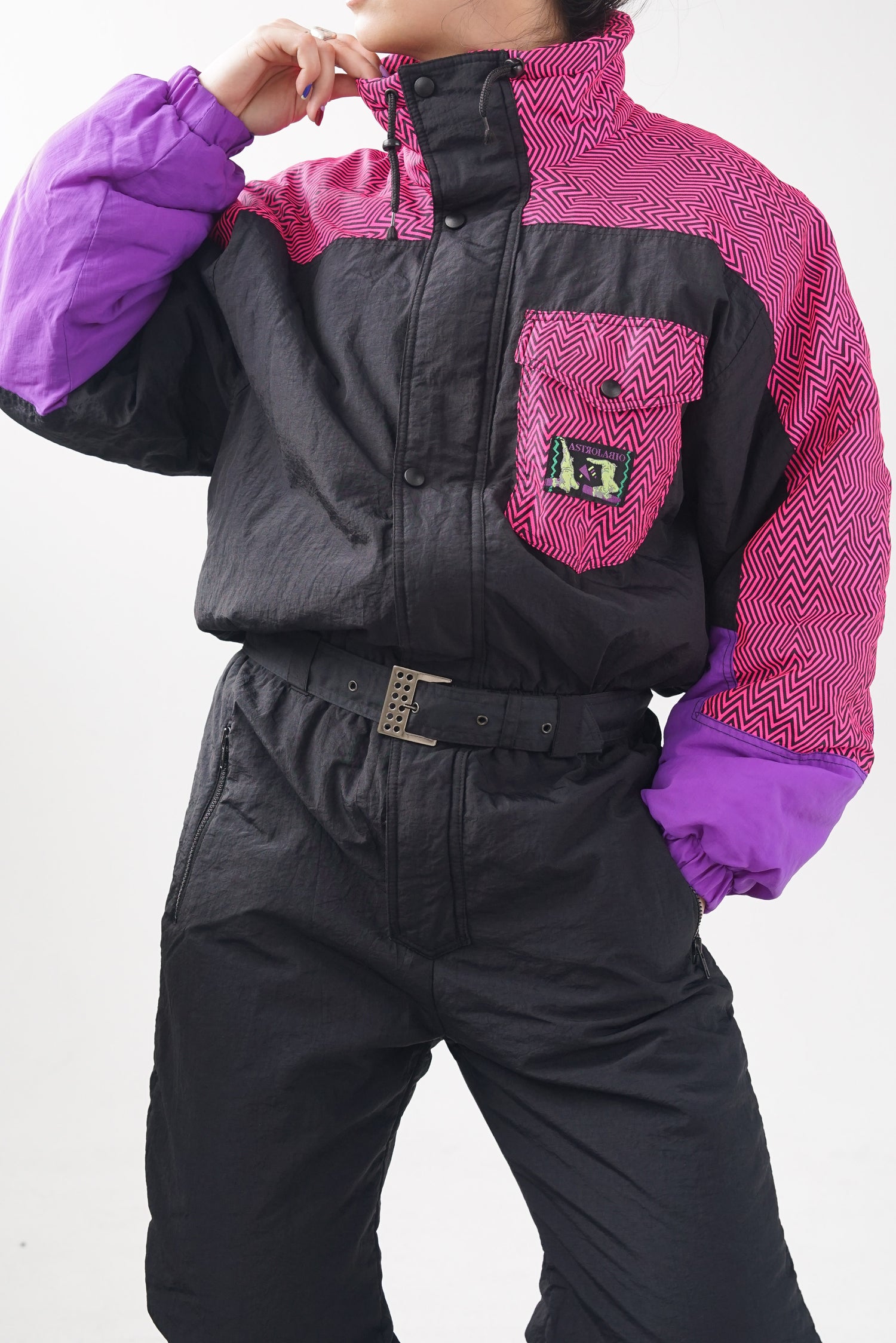 One piece rétro fluo 80s de ski, habit de ski vintage ski suit avec pattern pour homme taille M-L