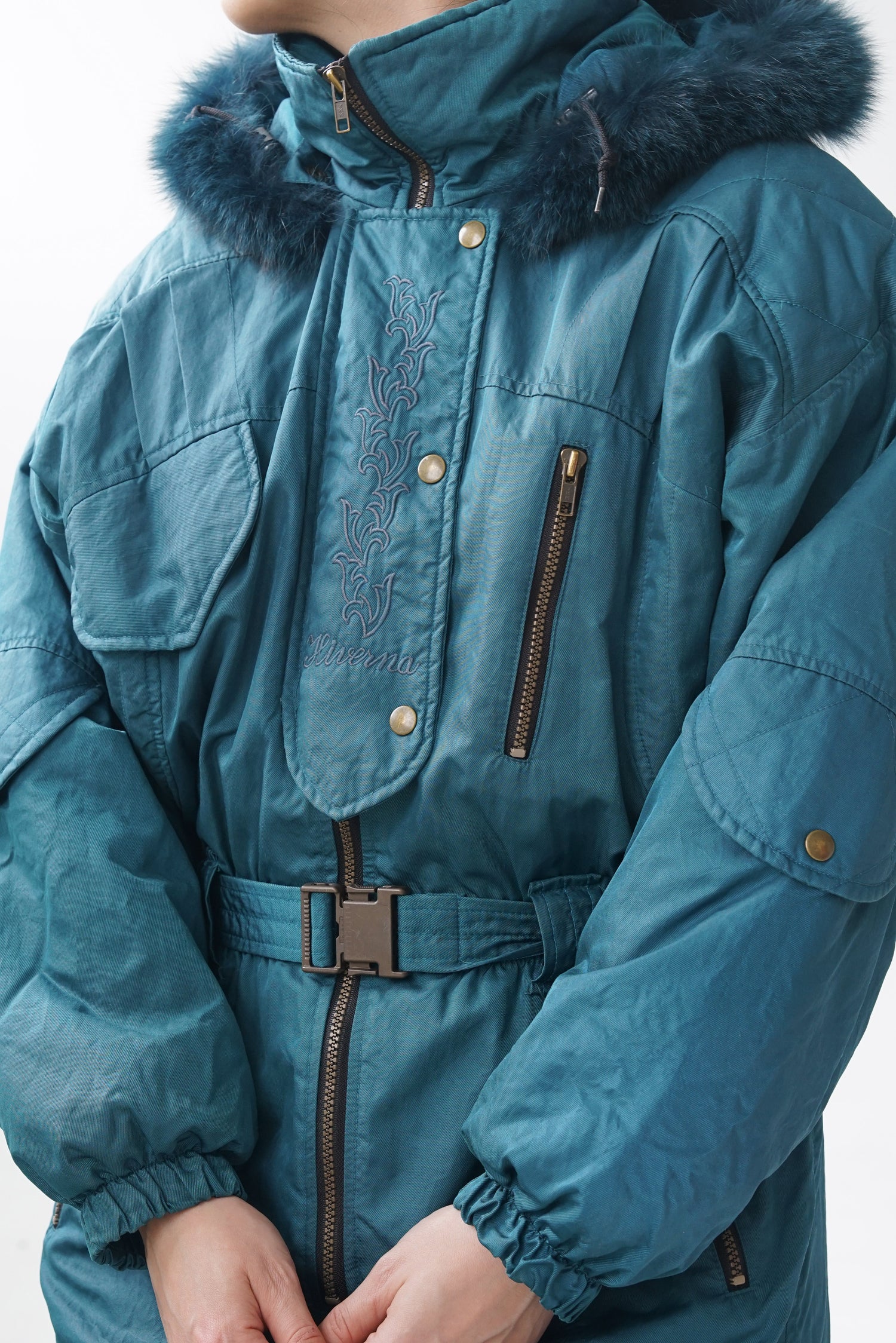 One piece vintage Hiverna, ski suit vert métallique avec fourrure pour femme taille 14 (M)