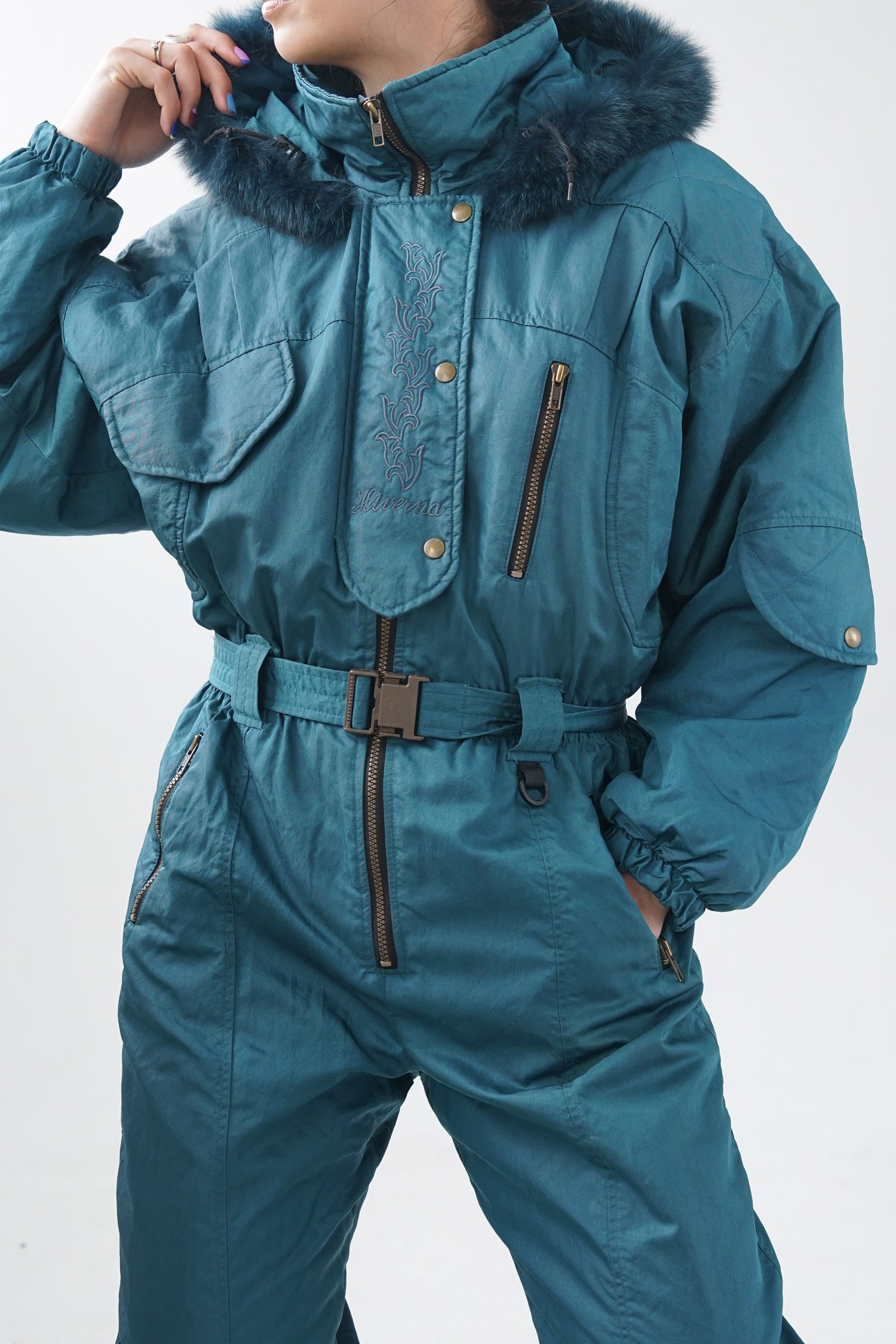 One piece vintage Hiverna, ski suit vert métallique avec fourrure pour femme taille 14 (M)