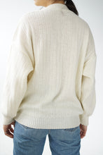 Load image into Gallery viewer, Off white vintage sweater for men L
