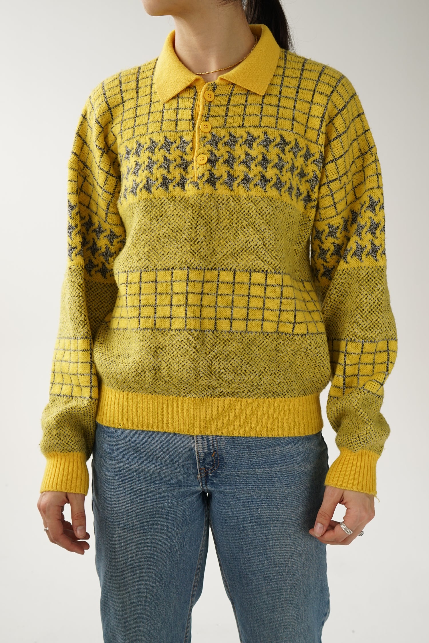 Cute yellow with patterns wool 30/60 vintage sweater size S