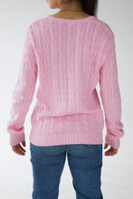Charger l&#39;image dans la galerie, Chandail tressé Ralph Lauren Sport vintage col en V rose pâle pour femme taille XL

