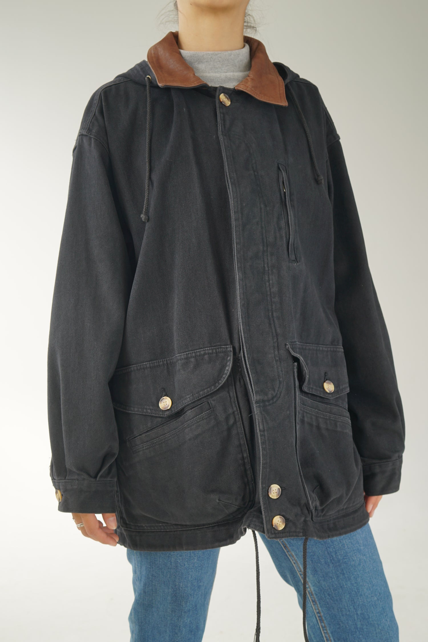Guess Classic Sportswear in black size small