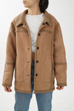 Charger l&#39;image dans la galerie, Manteau léger réversible vintage brun mouton et suède pour femme taille S-M
