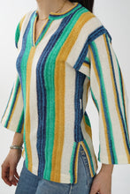 Charger l&#39;image dans la galerie, Chandail vintage 70s à manches amples pour femme taille S
