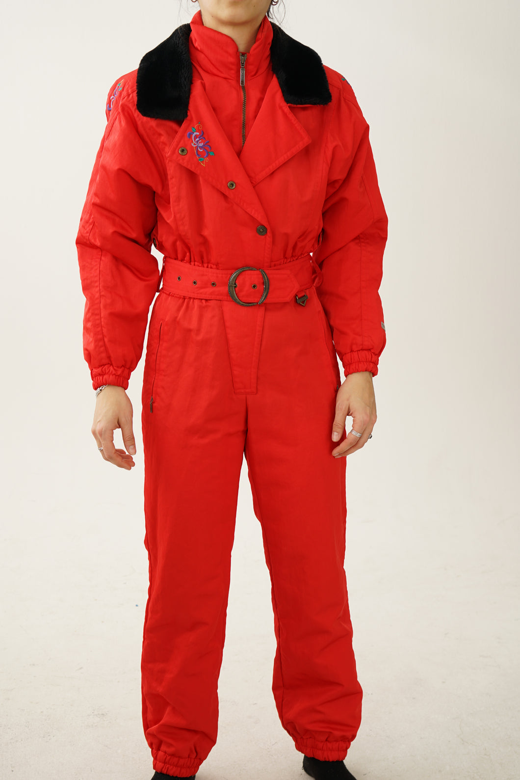 Vintage one piece Fera ski suit, snow suit rouge avec faux et broderie taille 8