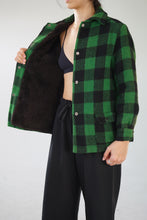 Load image into Gallery viewer, Wool coat with faux fur size XS
