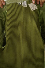 Charger l&#39;image dans la galerie, Manteau de cuir et laine vert pour femme taille S
