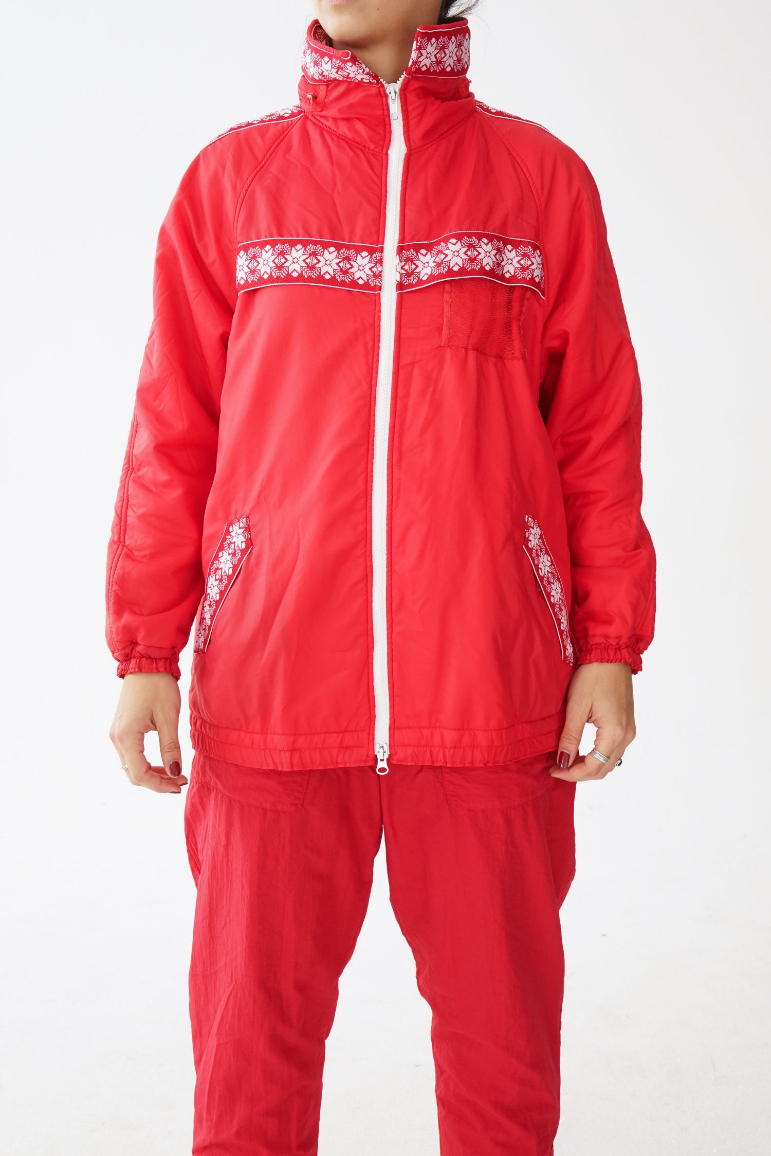 Combinaison de sport légère deux pièces faite à la main, track suit vintage rouge avec flocons pour homme taille M