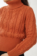 Load image into Gallery viewer, Tricot à col roulé Moda orange brûlé 100% coton pour femme taille M

