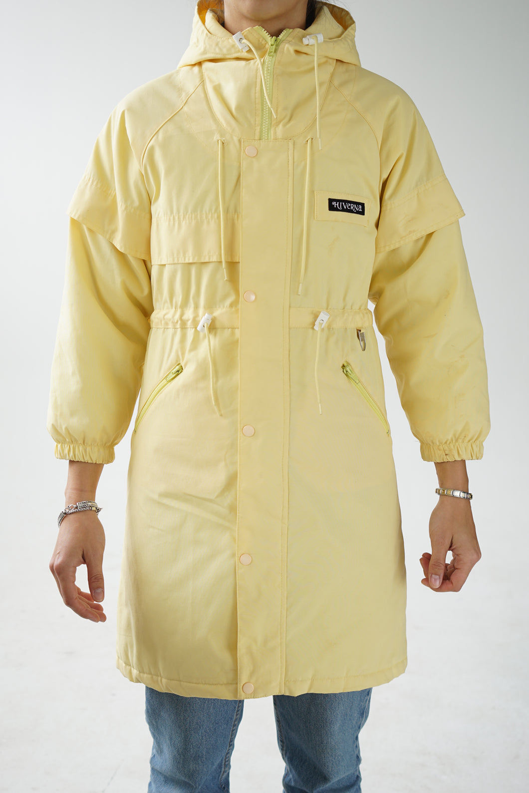 Vintage yellow light jacket | Manteau léger vintage jaune canari