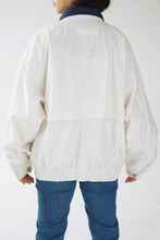 Load image into Gallery viewer, Manteau vintage Disney blanc super propre unisex taille L
