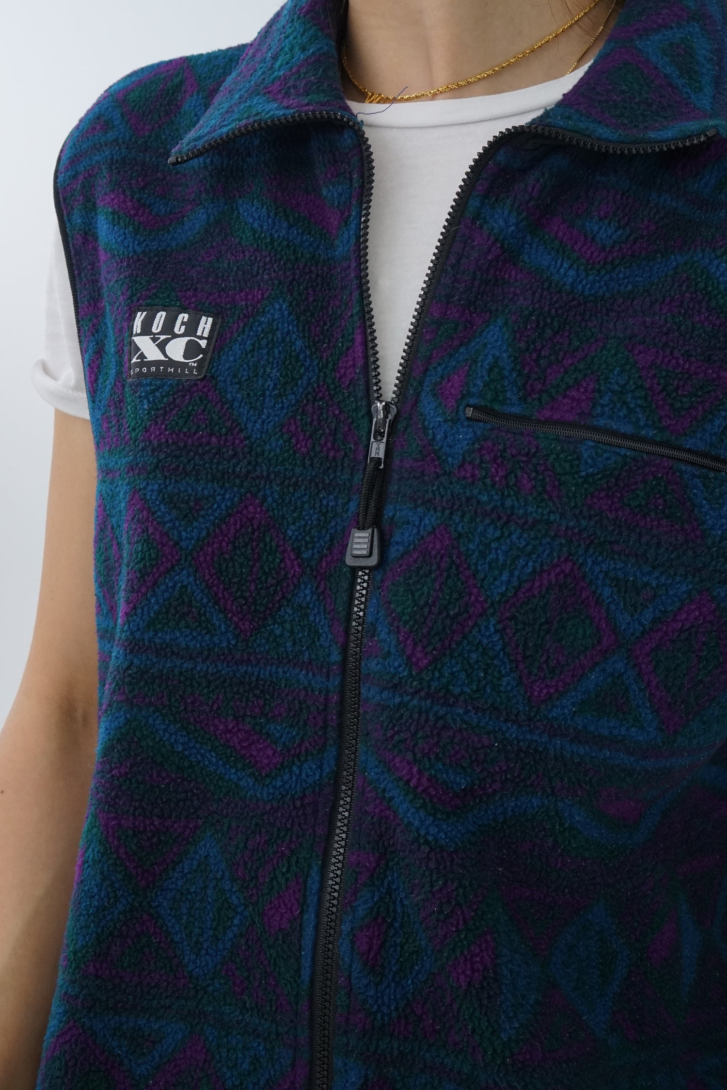 Koch Polar sleeveless jacket with blue and purple patterns size M