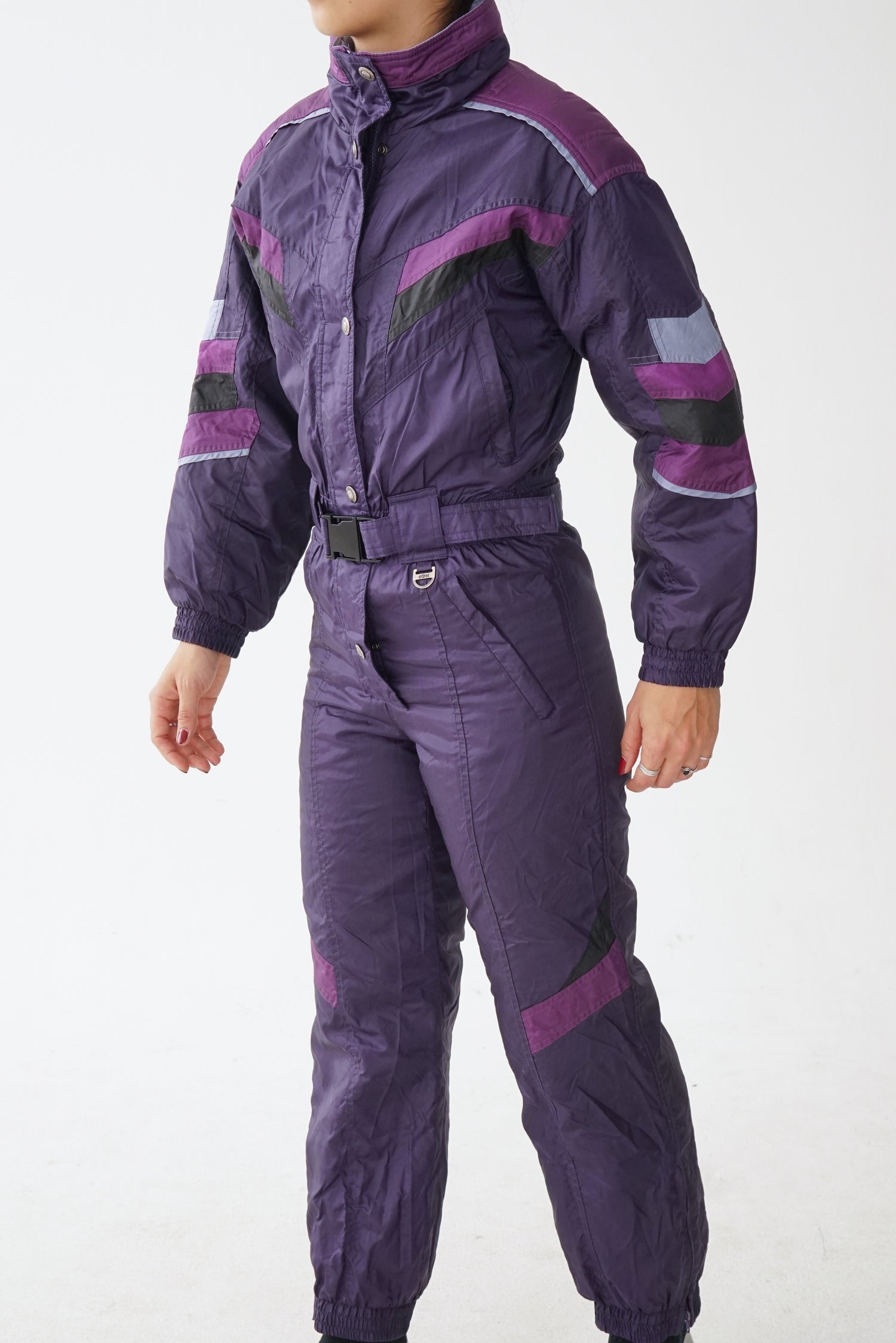 One piece vintage Étirel ski suit, snow suit mauve métallique pour femme taille 6 (XS-S)