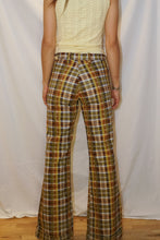 Load image into Gallery viewer, Pantalon éléphant vintage 70s 100% coton carotté jaune et brun taille 27
