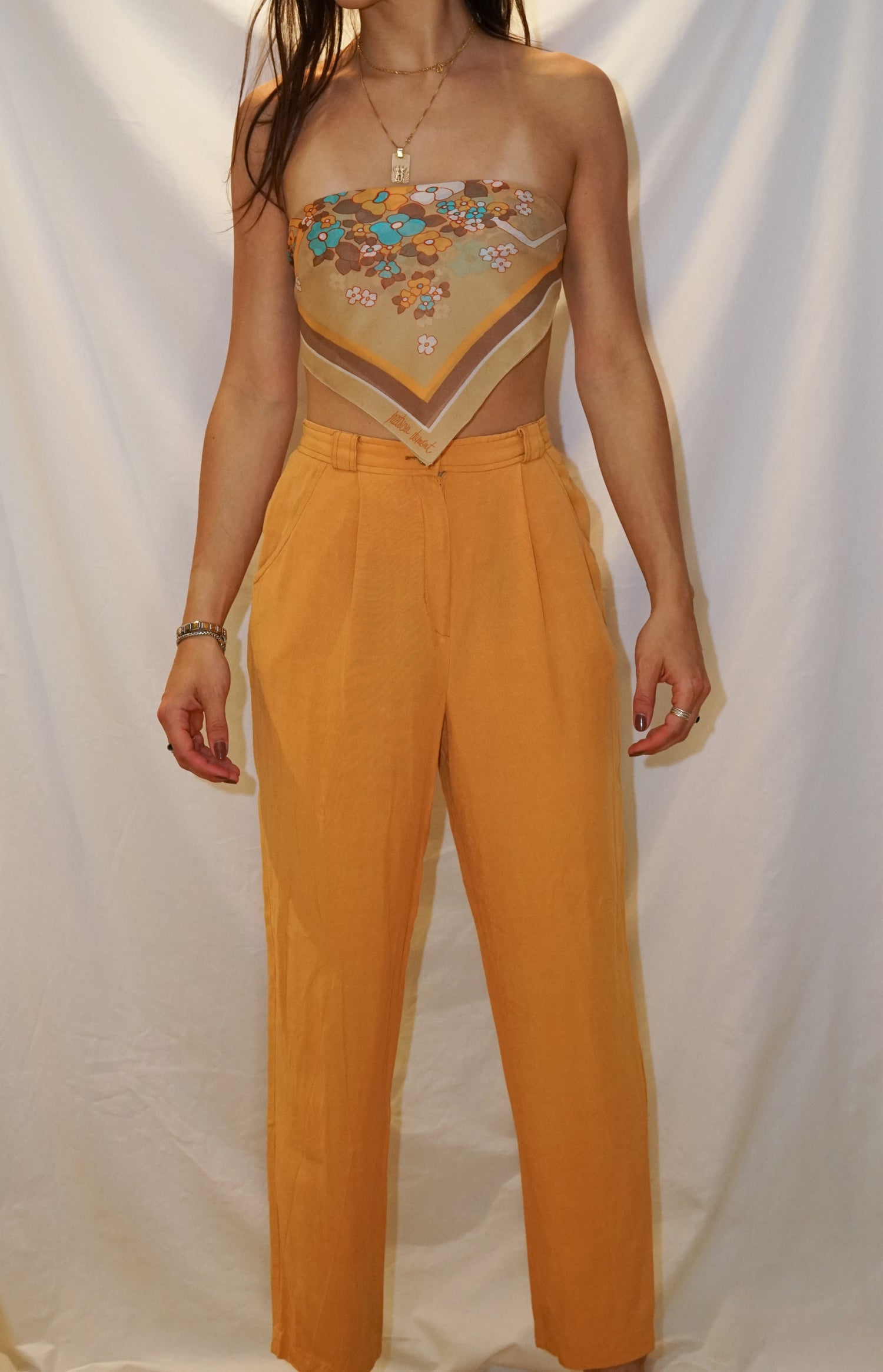Pantalon classique fait au Canada Mascara orange taille 6 (S)