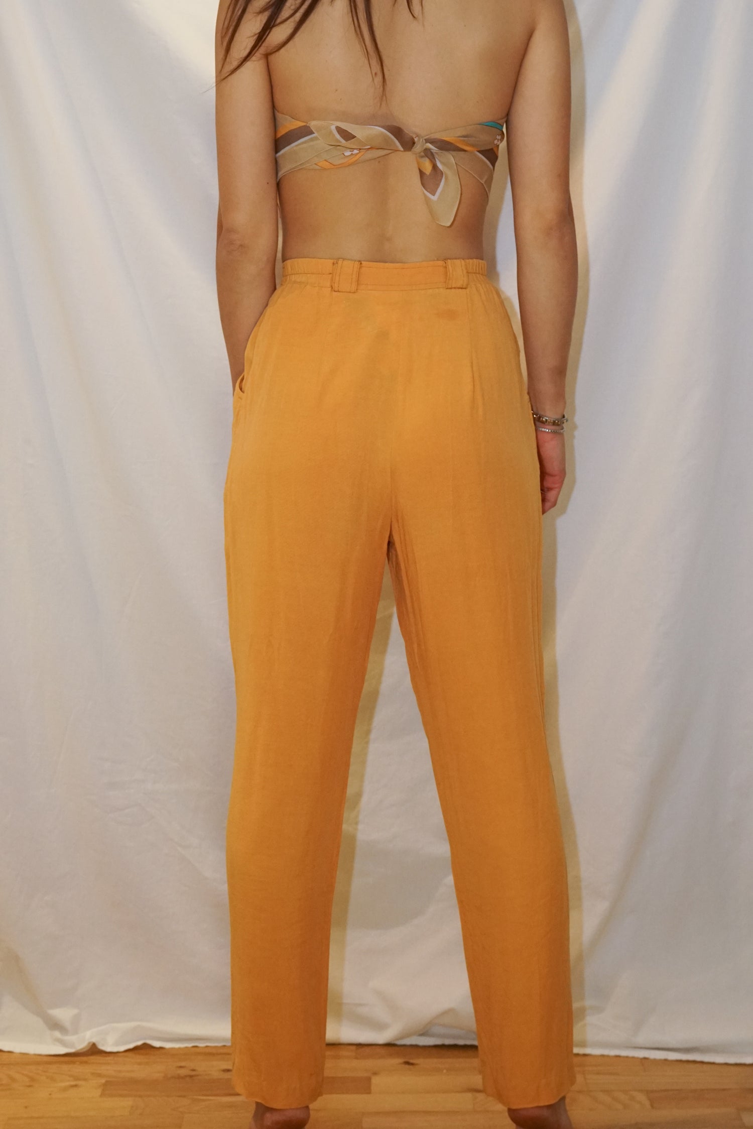 Pantalon classique fait au Canada Mascara orange taille 6 (S)