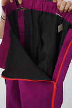 Charger l&#39;image dans la galerie, Pantalon de sport Rossignol vintage 80s mauve et orange fluo pour femme taille S
