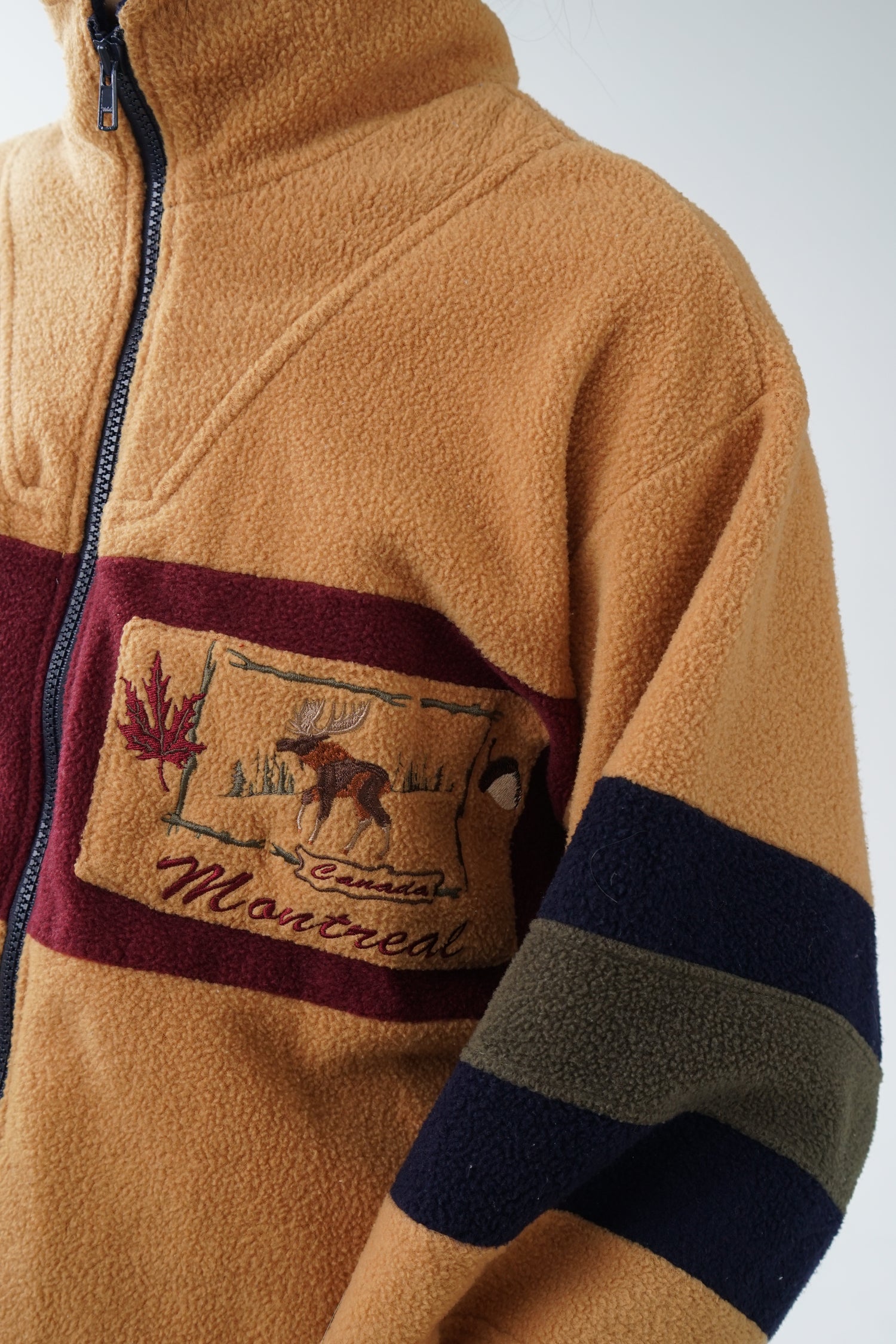 Vintage beige Montreal unisex zip fleece size S