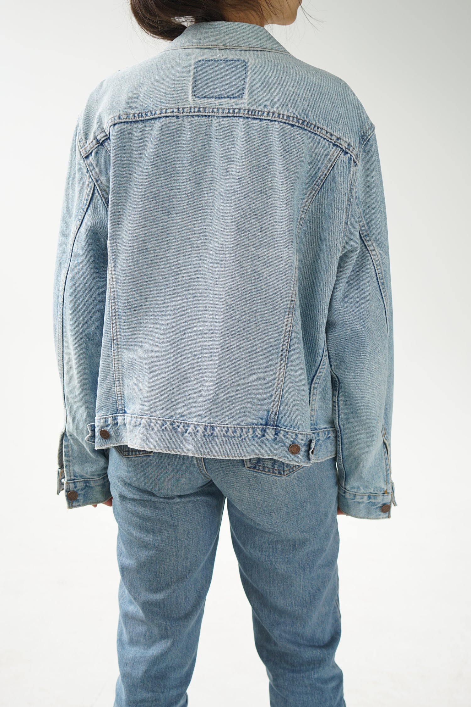 Levis jeans jacket size small