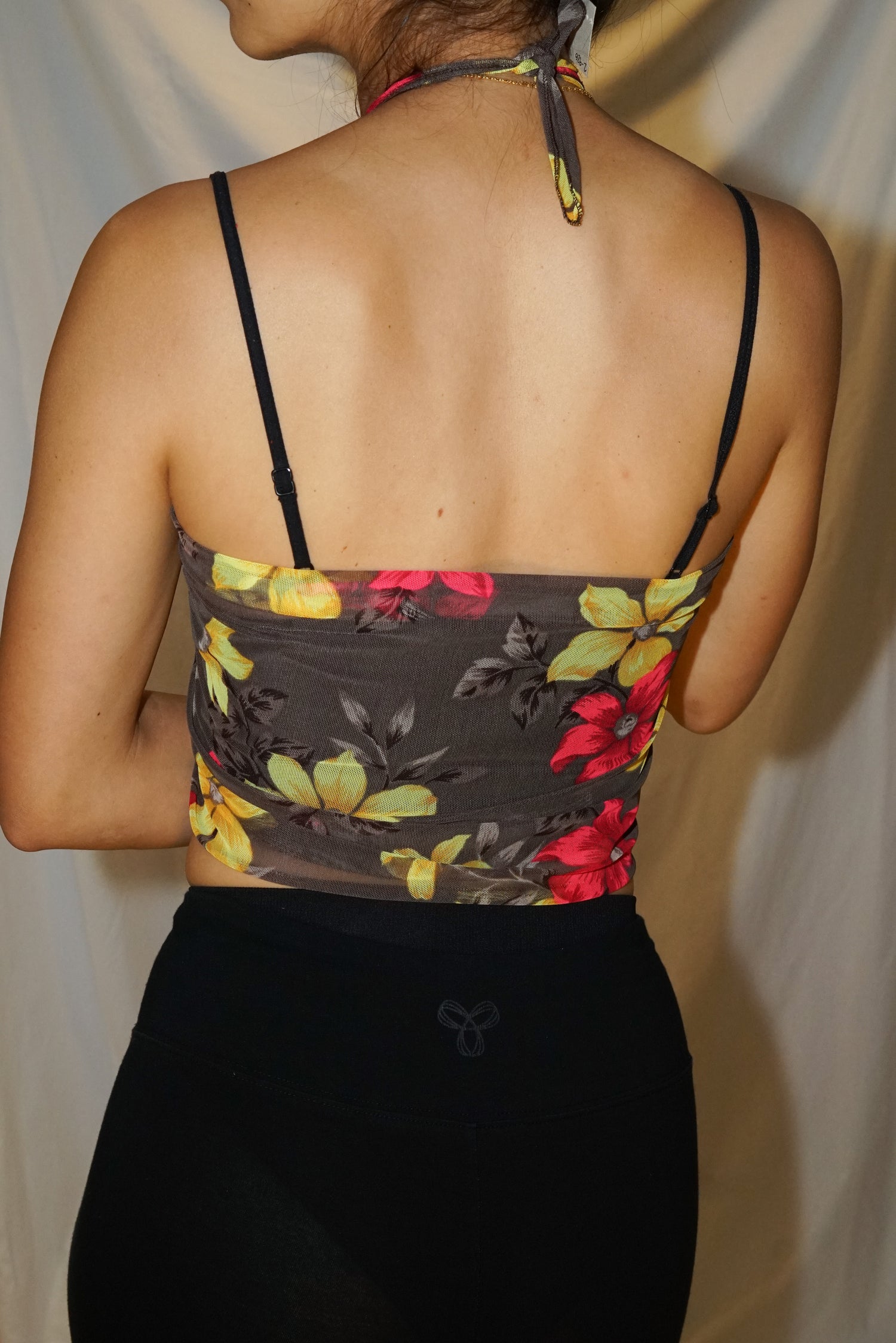Haut mesh paréo versatile brun à fleurs O/S
