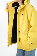 Charger l&#39;image dans la galerie, Manteau imperméable avec intérieur en polar jaune taille M
