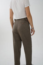 Load image into Gallery viewer, Pantalon classique Prengdang brun avec détails pour femme taille S
